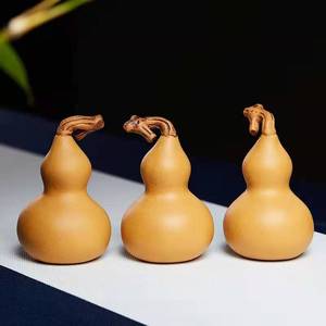 Figurine de théière en argile violette en forme de gourde, de forme irrégulière, pour le thé de l'après-midi - Product Image 1