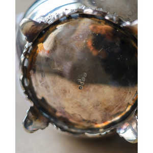 Gabriella P. Sheffield Pot à chocolat en bakélite avec poignée élégante, collection de pots à sucre et à crème - Product Image 2