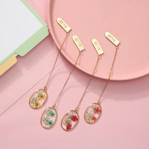 คลิปหนีบ<span class=keywords><strong>ที่</strong></span><span class=keywords><strong>คั่น</strong></span><span class=keywords><strong>หนังสือ</strong></span>ทำจากทองเหลืองแบบแห้งโปร่งใสที่<span class=keywords><strong>คั่น</strong></span><span class=keywords><strong>หนังสือ</strong></span>ทำจากโลหะสีทองน่ารัก - Product Image 3