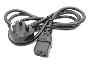 Sampel Gratis kabel daya AC standar UK colokan 3 Pin kabel daya 3 Pin Inggris untuk komputer