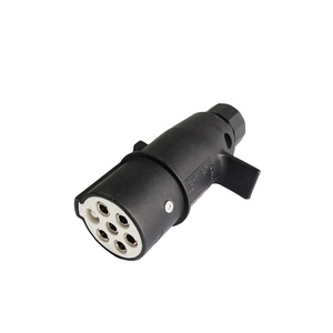 Neuankömmling Beste Preise Europäischer Typ 7-poliger Anhängerst ecker adapter 24V 12V S Typ 7-poliger Anhängerst ecker mit Mutter und Busher - Product Image 1
