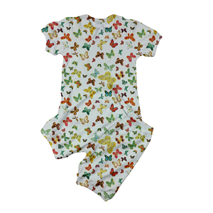 Conjunto de Ropa de Verano para Niñas con MOQ Bajo, Conjuntos de Salón para Niñas, Top de Manga Corta con Mariposas Arcoíris + Pantalones Cortos - Product Image 5