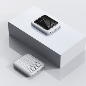 Cargador Portátil Mini Tipo-C de Carga Rápida, 5000mAh/10000mAh, Pantalla LED, Cables Integrados, Cargador Móvil para Exteriores - Product Image 6