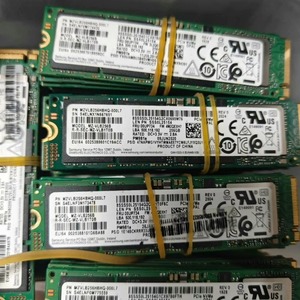 SSD interne NVMe M.2 Samsung <span class=keywords><strong>PM981a</strong></span> 256 Go 1,8 pouces reconditionné pour ordinateur de bureau MZ7LM3T8HMJP-00005 - Product Image 2