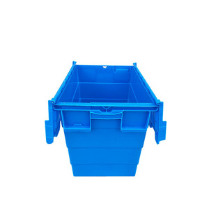 Caja de plástico apilable de alta resistencia marca Qi Rui, 600x400x465mm, para logística, entrega de alimentos y productos frescos. - Product Image 1