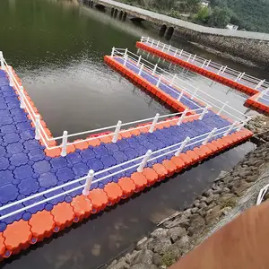 Hot selling source factory plastic environmental protection material durable floating pontoon motor boat dock