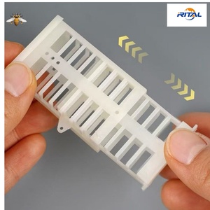 Dispositif d'introduction de reines, outil d'apiculture, cage à reines en plastique pour apiculteur - Product Image 6