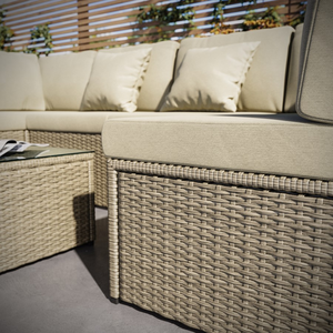 Conjunto de Muebles de Jardín de Mimbre Sintético para 6 Personas con Cojines Gruesos y Mesa de Centro - Product Image 1