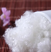 Matériau de remplissage d'oreiller en silicone 100% Fabricants et fournisseurs de fibres discontinues de polyester recyclé