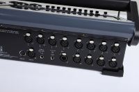 Контроллер освещения Tiger Touch 2 DMX 512 с двумя сенсорными экранами 15,6 дюйма для сценического освещения, движущихся головных светильников и DJ-оборудования