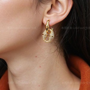 ชุดเครื่องประดับแหวนรูปวงรีเรขาคณิต สแตนเลสชุบทอง สำหรับผู้หญิง แฟชั่นงานปาร์ตี้ สร้อยคอ ต่างหู กำไลข้อมือ ประดับเพชรเม็ดเล็ก - Product Image 2