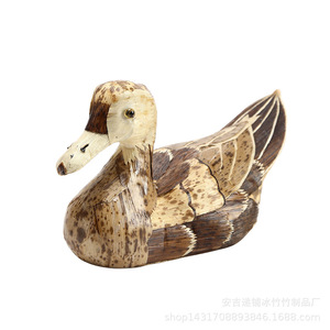 Decoración para el hogar de pato de bambú tejido, adorno de búho, mascota de té, artesanía popular, pato mandarín, cáscara de brote de bambú y piel de brote de bambú - Product Image 5