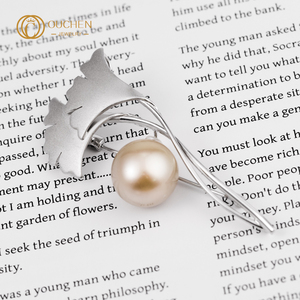 Ouchen Custom Massief Gouden Broche Hoge Kwaliteit Mode Luxe Parel Broche Voor Vrouwen Voor Verloving Of Bruiloft - Product Image 2