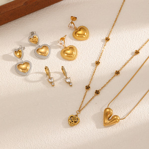 Conjunto de Joyería de Acero Inoxidable con Colgante de Corazón, Aretes y Collar, Color Oro y Plata, con Incrustaciones de Diamantes, para Uso Diario de Mujeres - Product Image 1