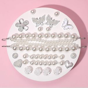 Chaîne de chaussures Bling pour femmes, breloques de chaussures en perles, accessoires pour filles, sandales sabots, décoration de chaussures DIY papillon, amour, fleur - Product Image 2
