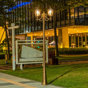 ไฟถนนพลังงานแสงอาทิตย์แบบผสมผสานไฟส่องสว่างกลางแจ้งแบบกันน้ำได้ไฟถนน LED พลังงานแสงอาทิตย์แบบครบวงจรพร้อมแผงควบคุม - Product Image 2