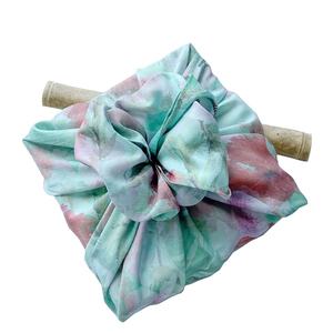 Mouchoir <span class=keywords><strong>femme</strong></span> impression numérique crêpe fleurs roses et rouges <span class=keywords><strong>tissu</strong></span> d'emballage furoshiki durable japonais - Product Image 2