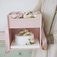 Maßgefertigte Preisgünstige Doppelschichtige Verpackung Schokoladenkuchen Handliche Blumenbox mit Prägung aus Recyclingmaterialien für Geschenksets zum Muttertag