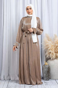 Abaya Leduo personnalisée élégante en tissu plissé brillant avec poignets – Robe longue modeste à manches longues - Product Image 3