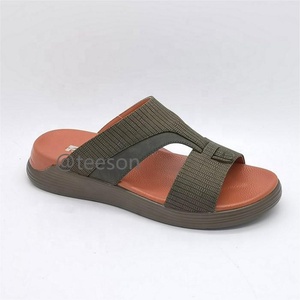 L'ultima goccia di <span class=keywords><strong>sandali</strong></span> arabi In Uae Abudhabi Sharjah Dxb moda Casual pantofole da spiaggia da <span class=keywords><strong>uomo</strong></span> <span class=keywords><strong>sandali</strong></span> fatti a mano - Product Image 3