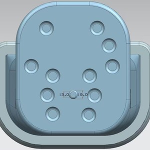 Molde de Inyección Yinghai de 10 Pulgadas para Moldeo de Plástico Integrado de Artículos de Uso Diario - Product Image 1