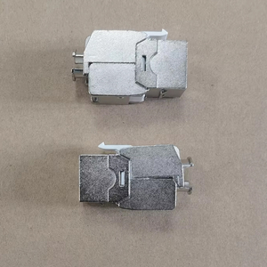 <span class=keywords><strong>Module</strong></span> Keystone <span class=keywords><strong>RJ45</strong></span> Cat6a sans outil de sertissage requis - Product Image 4