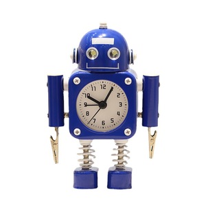 Reloj Despertador Metálico con Forma de Robot para Dropshipping en Shopify, con Brazos con Clip, Movimiento Silencioso y Luz Nocturna para Escritorio Infantil - Product Image 1