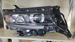 Kit carrosserie pour <span class=keywords><strong>TOYOTA</strong></span> <span class=keywords><strong>Land</strong></span> <span class=keywords><strong>Cruiser</strong></span> <span class=keywords><strong>Prado</strong></span> 2010-2017 au style <span class=keywords><strong>2020</strong></span> avec pare-chocs, calandre, phares LED, capot, ailes, feux arrière en stock - Product Image 6