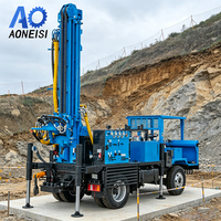 Foreuse hydraulique montée sur camion de 4,95T pour puits d'eau, profondeur 260m, vitesse de déplacement 50km/h, machine de forage de trous profonds