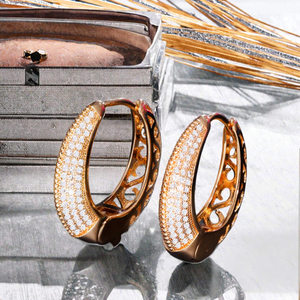 LianshijingTrendy Boucles d'oreilles créoles huggie à clipser en <span class=keywords><strong>laiton</strong></span>, pavées de zircons CZ, avec placage rhodium et or 18 carats pour femme - Product Image 3