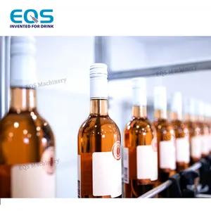 Fornecedor automático álcool bebidas enchimento tampando vinho garrafas máquina