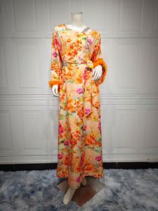 2024 primavera nuevo vestido musulmán moda estampado Floral <span class=keywords><strong>Abya</strong></span> en Dubai señoras ropa islámica diamante Abaya con plumas - Product Image 6