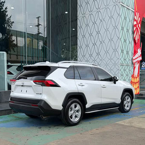 Toyota RAV4 Urban Edition <span class=keywords><strong>2022</strong></span> Usata, Automatica, Sedili in Pelle, Benzina, SUV, Guida a Sinistra, Pneumatici R18, Trazione Anteriore, Tetto Apribile - Product Image 2