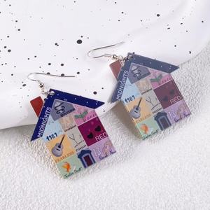 Yoyi xuyên biên giới giáo viên ngày tốt nghiệp mùa sinh thái thân thiện Acrylic in kỹ thuật số-in Bông tai Matte varnishing nhà - Product Image 1