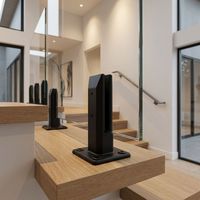 Neues Design Schwarz Spiegelpolierte Glasgeländerhalterung mit Rundem Quadratischem Anschluss für Balkon-Treppengeländer-System