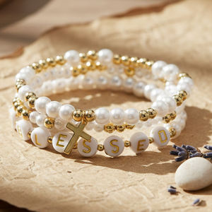Go2Boho - Juego de Pulseras con Cuentas con la Palabra BLESSED, Perlas Blancas y Doradas, Pulseras Elásticas con la Palabra Fe para Mujeres y Niñas - Product Image 3