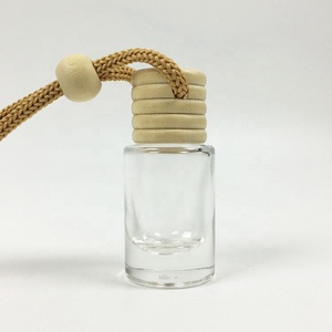 Hot Selling 8ml Round <strong>Skull</strong> Shape Hanging Diffuser Car Perfume <strong>Bottle</strong> Car Essential Oil <strong>Glass</strong> <strong>Bottle</strong> Car air Freshener <strong>Bottle</strong> - Product Image 2