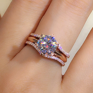 Anello a Sei Punte con Design Quadrato, Stile Classico per Donne - Product Image 2