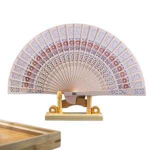 Éventail pliant chinois personnalisé de 23 cm en bois, artisanat en bambou, modèle sculpté et peint style Japandi pour souvenirs et cadeaux de mariage - Product Image 1