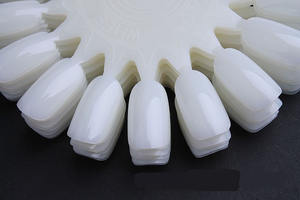 Kit Profesional de Práctica de Uñas Redondas de 18 Colores, Moldes Circulares <span class=keywords><strong>para</strong></span> Uñas con Tablero de Exhibición <span class=keywords><strong>para</strong></span> Muestras de Esmalte de Gel y Entrenamiento de Arte - Product Image 6