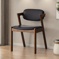 Chaise de salle à manger en bois massif de style nordique, dossier en Z simple et moderne pour hôtel et restaurant