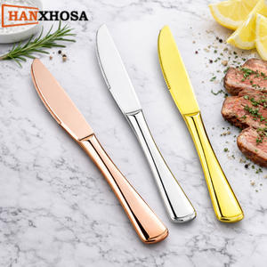 ชุดช้อนส้อมมีดพลาสติกแบบใช้แล้วทิ้ง ดีไซน์เรียบง่าย เป็นมิตรกับสิ่งแวดล้อม - Product Image 4