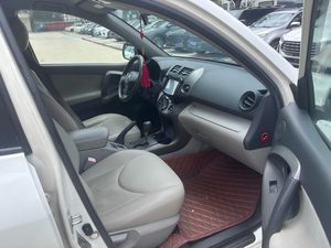 <span class=keywords><strong>Toyota</strong></span> <span class=keywords><strong>RAV4</strong></span> Blanca, SUV 2.4L, Volante a la Izquierda, con Documentación Completa, en Venta a Bajo Precio - Product Image 6