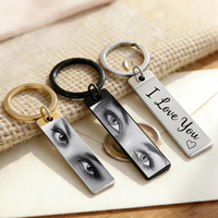 Porte-clés personnalisé « Eye I Love You » - Photo de l'œil gravée, rappel de conduite sécurisée, cadeau doux pour les couples et cadeaux promotionnels de vacances