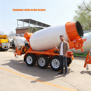 Tanque mezclador de cemento de <span class=keywords><strong>3</strong></span> <span class=keywords><strong>ejes</strong></span> personalizado, tanque mezclador de hormigón montado en remolque para construcción de edificios - Product Image 3