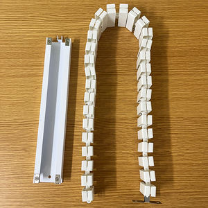 Organizador de Cable magnético Vertical de ABS, forma cuadrada, serpiente, ajustable debajo de la Mesa, gestión de la columna vertebral - Product Image 4