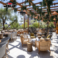 Ensemble de sièges de mobilier de restaurant extérieur durable J2S moderne pour patio de plage avec canapé incurvé