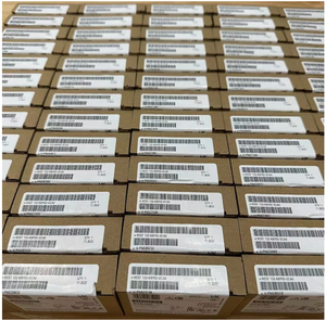 LOGO original ! Module 8 PLC Logo V8 230RCE 6ED1052-1CC08-0BA1 avec interface de communication RS485 - Product Image 1