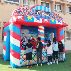 Puesto inflable de juegos y atracciones para fiestas al aire libre, ideal para carnavales, con opción de venta de aperitivos. - Product Image 2