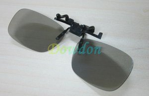 Cinema <span class=keywords><strong>3D</strong></span> <span class=keywords><strong>Clip</strong></span> on Glasses <span class=keywords><strong>Lunettes</strong></span> <span class=keywords><strong>3D</strong></span> polarisées circulaires passives pour RealD - Product Image 6